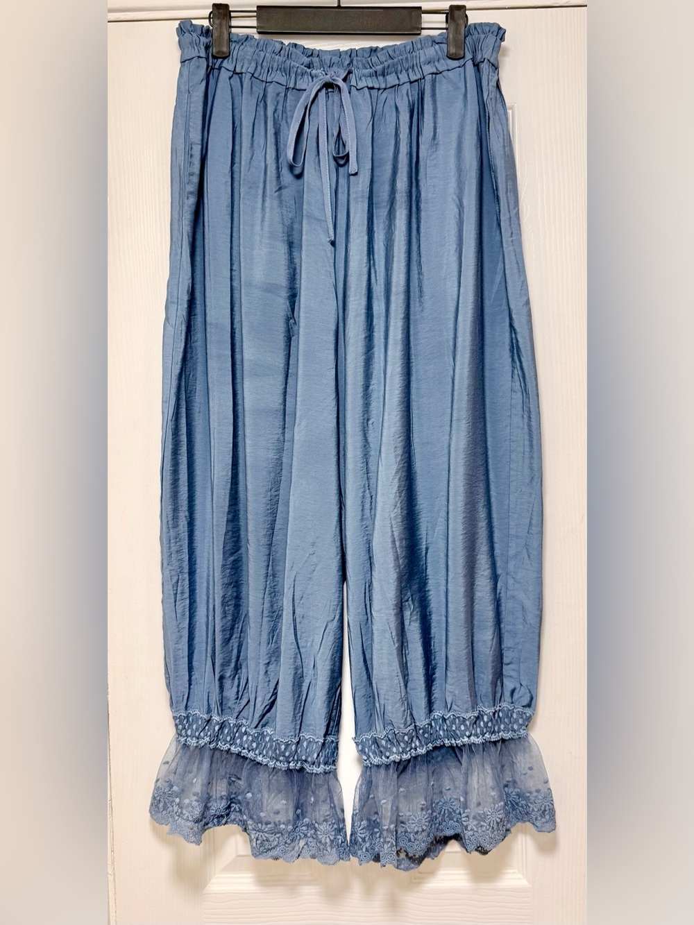 Oddi Crinkled Wide Leg Bloomer Pants